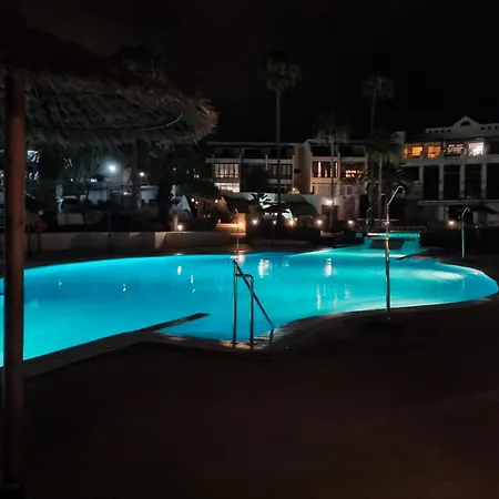 Casa Lumar With Terrace, Ac , Wi-fi And Pool Hébergement de vacances